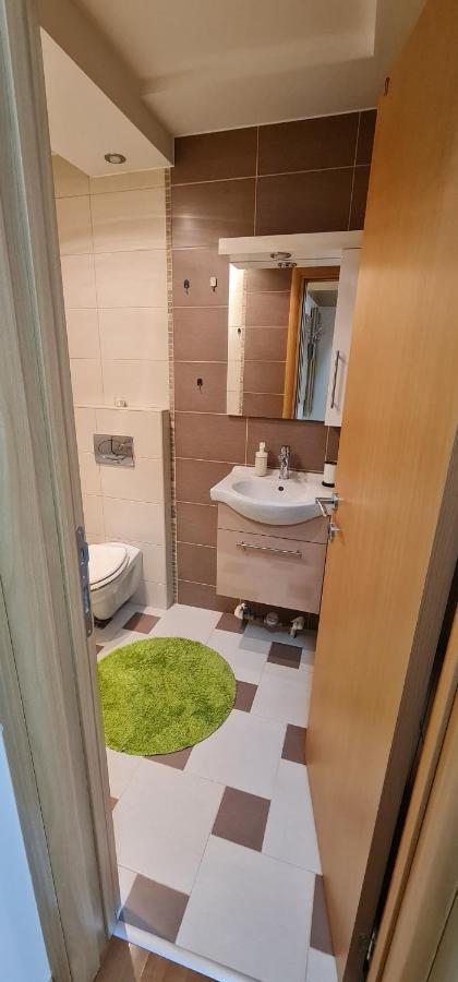 Design Apartment Business Lux 4 Star "Rio" Completely Business Lux Place In The City Center & Free Included Industry Optical Wifi & Netflix & Keyless Code Entry & Full Smart App & Kitchen & Washing Machine & Wide Terrace & Secure 2 Parking Place Ćuprija Exterior foto